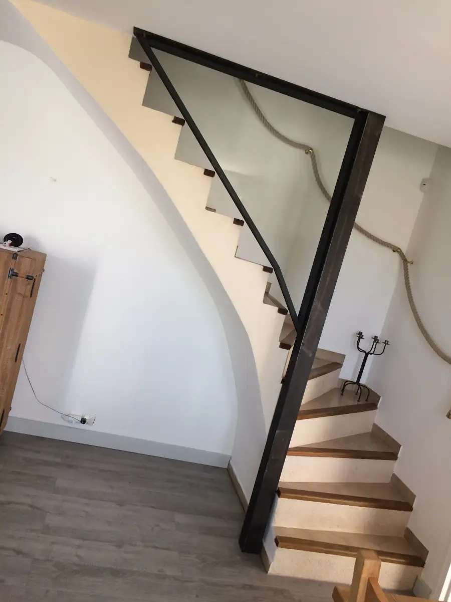 RAMPES D'ESCALIER EN VERRE - Image 2