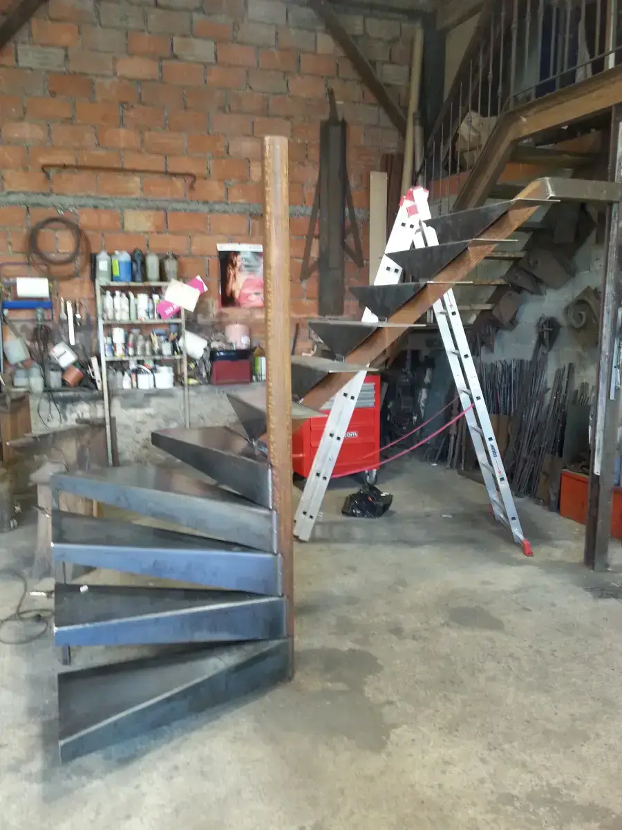 ESCALIER QUART TOURNANT - Image 16