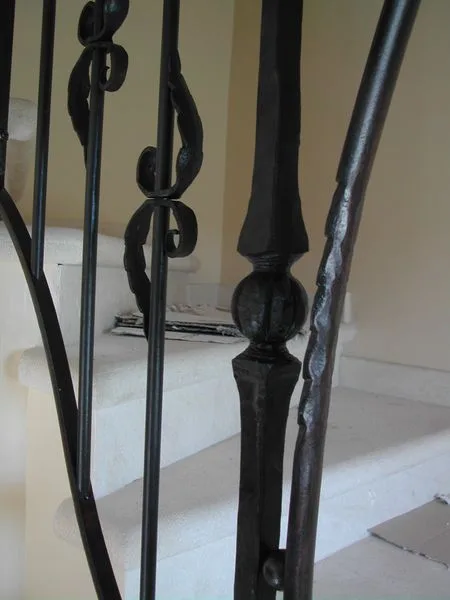 BARREAUX FEUILLES FORGEES - Image 2