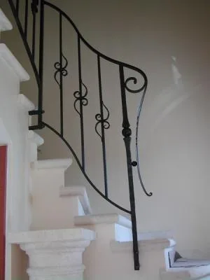 BARREAUX FEUILLES FORGEES