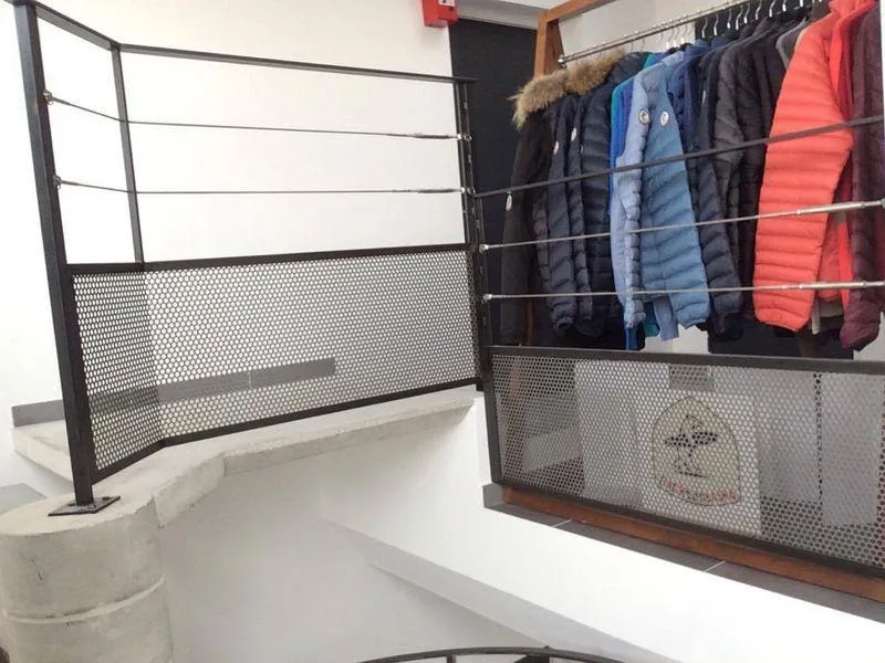 GARDE CORPS AVEC SOUBASSEMENT - Image 2