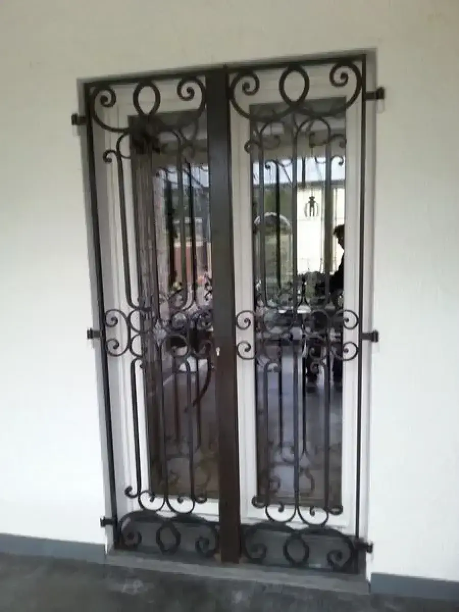 GRILLES EN FER FORGE INTERIEURES - Image 7