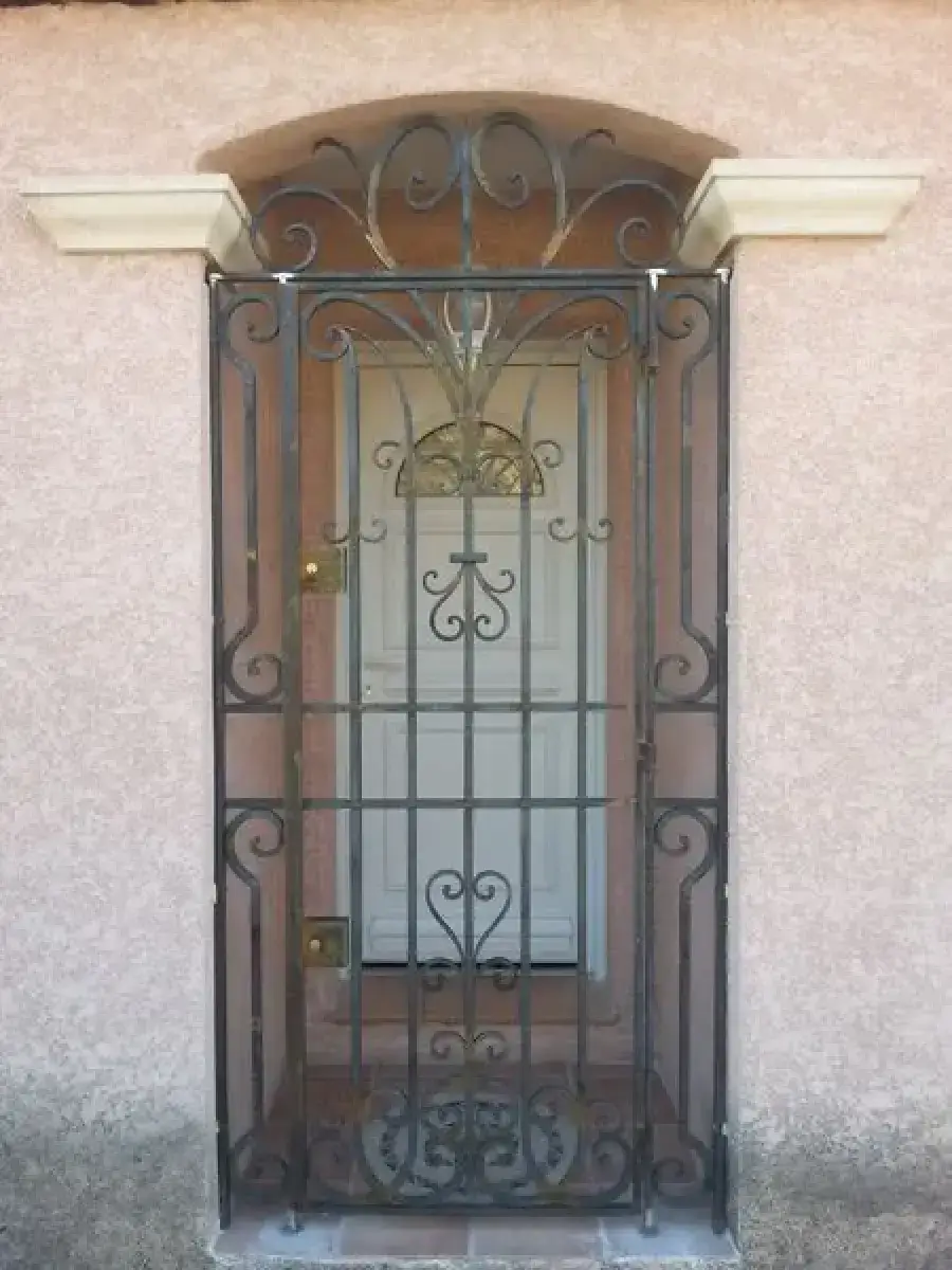 GRILLES EN FER FORGE INTERIEURES - Image 8