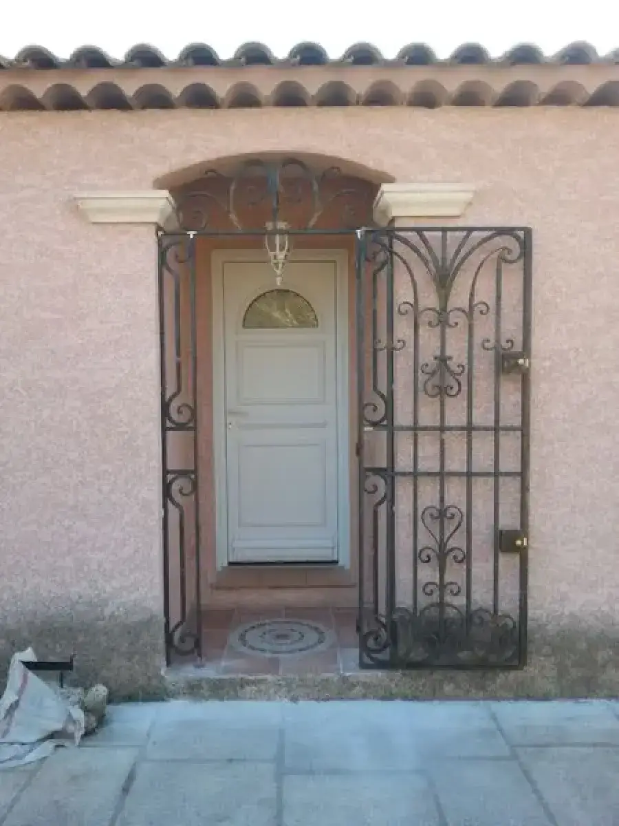 GRILLES EN FER FORGE INTERIEURES - Image 9