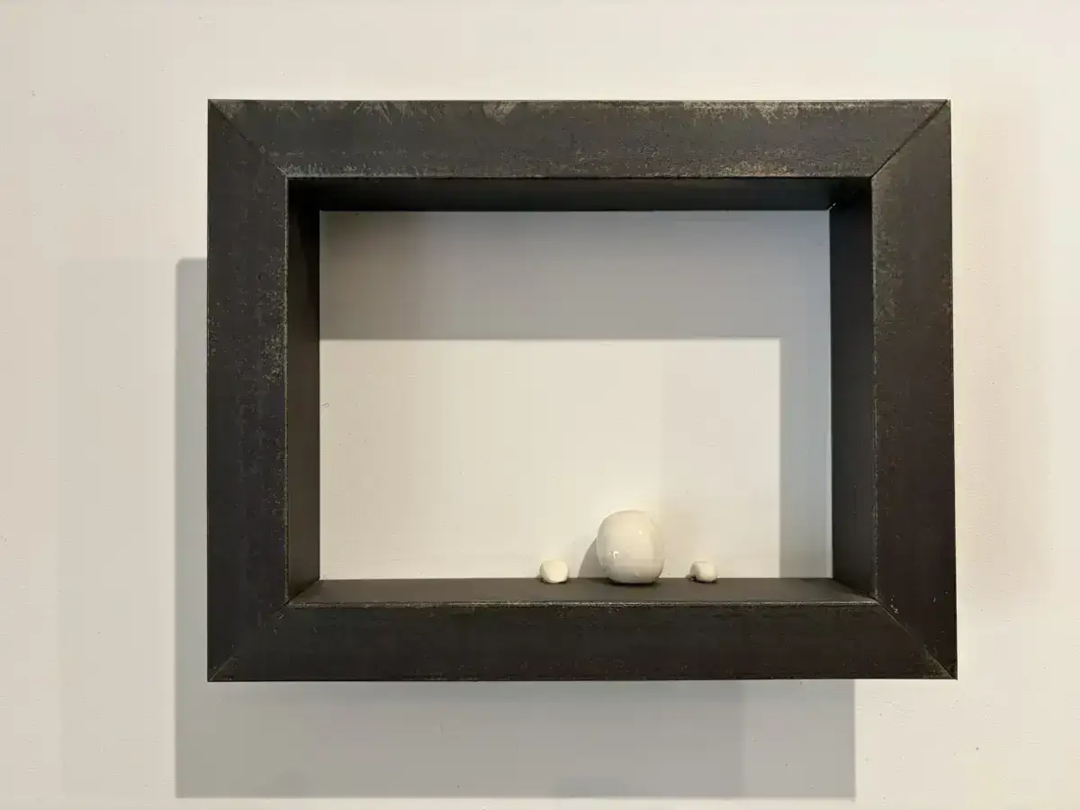 Bonhomme a la fenêtre 2