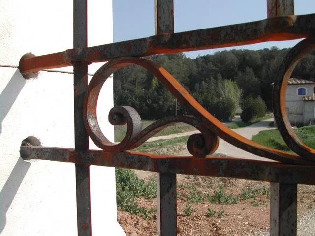 PORTAIL STYLE  XVIIIème A VENTABREN - Image 3