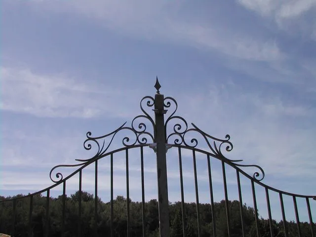 PORTAIL STYLE  XVIIIème A VENTABREN - Image 4