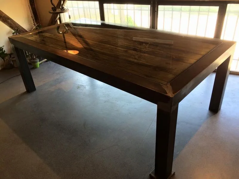 Table de salle a mangé